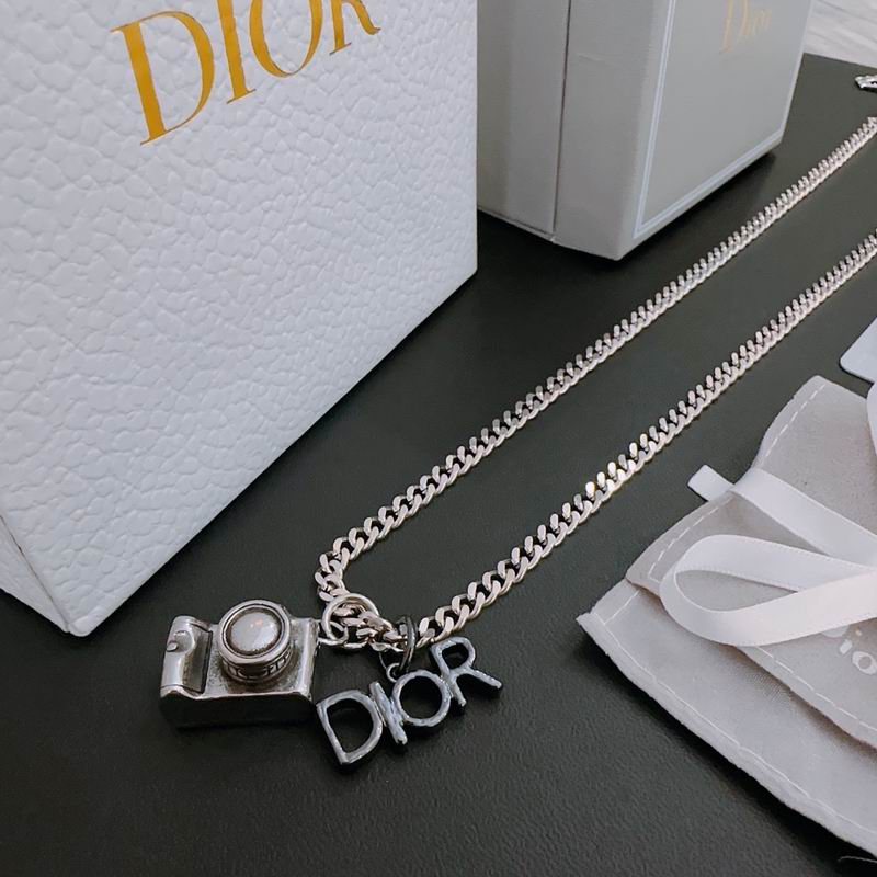 Dior Necklace 04lyr169 (8)